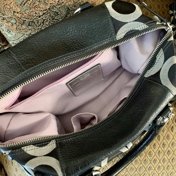 Coach Handbag - Picture 5 of 5